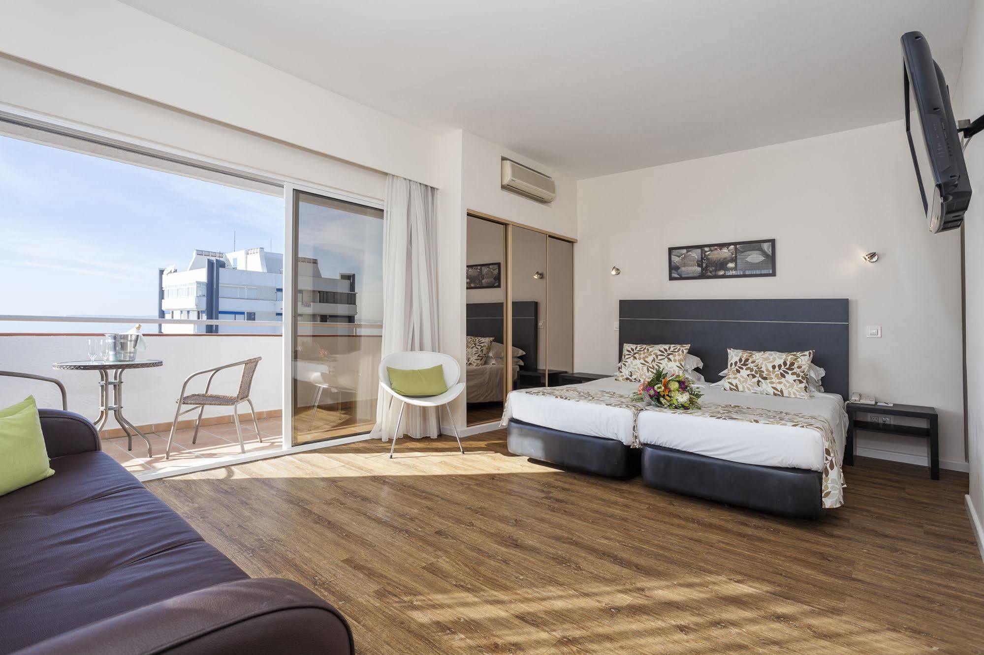 Pestana Alvor Atlantico Residences Beach Suites Bagian luar foto
